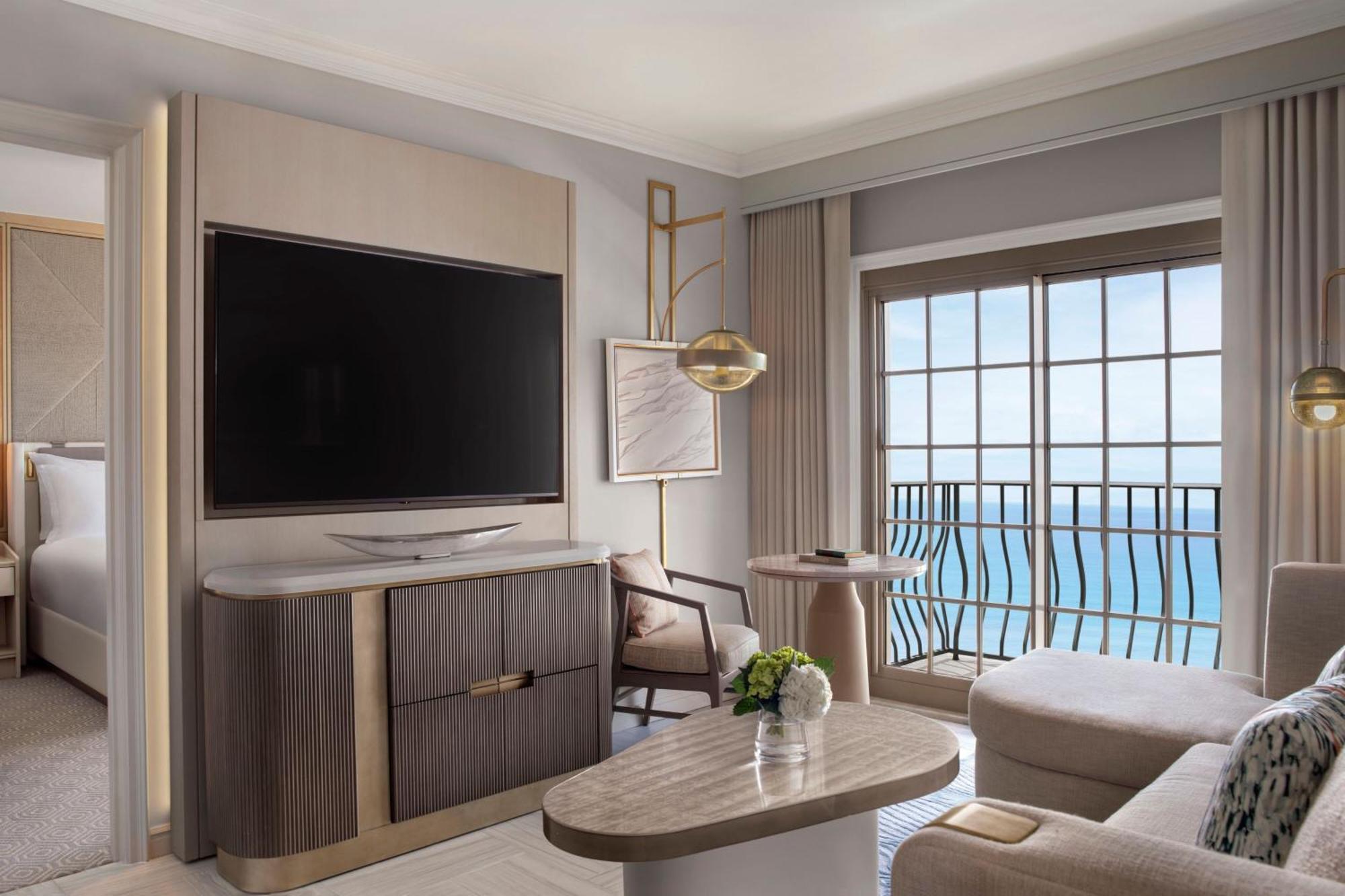 The Ritz-Carlton Naples Hotel Exterior photo